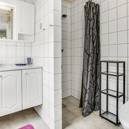Wunderschöne 1-zimmer-wohnung In Rønne